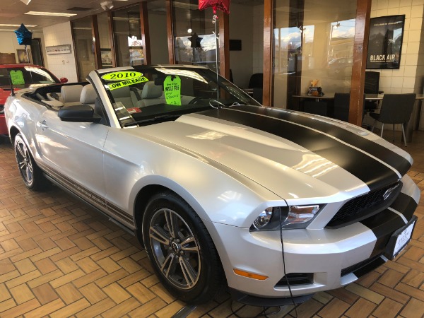 Used 2010 FORD MUSTANG Convertible