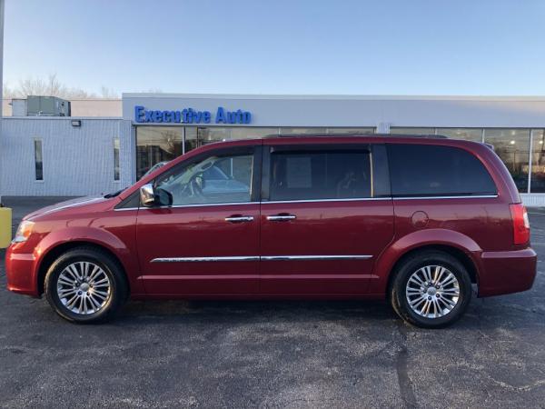 Used 2014 CHRYSLER TOWN COUNTRY TOURING L