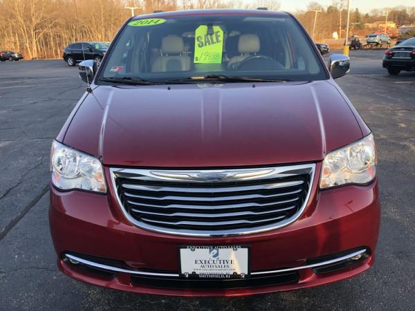 Used 2014 CHRYSLER TOWN COUNTRY TOURING L
