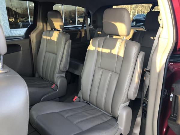 Used 2014 CHRYSLER TOWN COUNTRY TOURING L