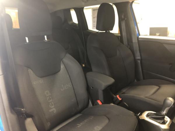 Used 2015 JEEP RENEGADE LATITUDE