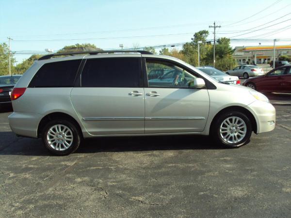 Used 2008 Toyota SIENNA XLE