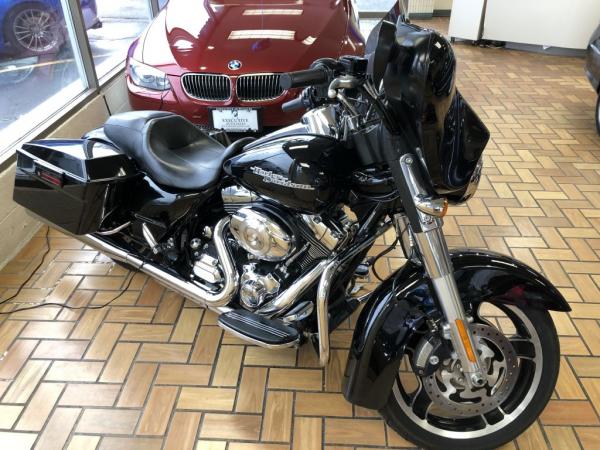 Used 2011 HARLEY DAVIDSON FLHX STREET GLI Street Glide