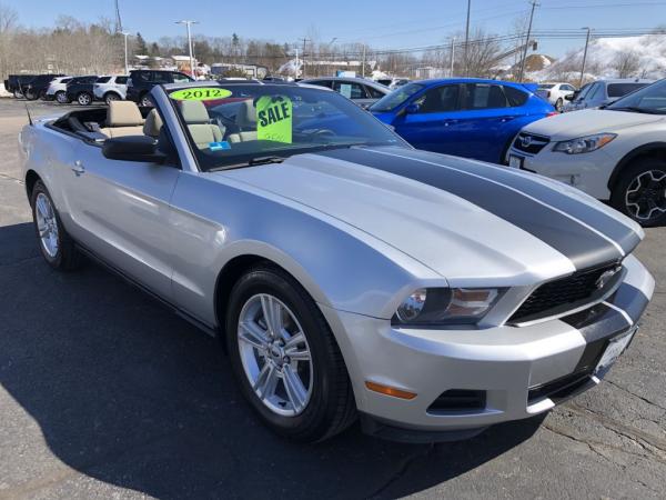 Used 2012 FORD MUSTANG