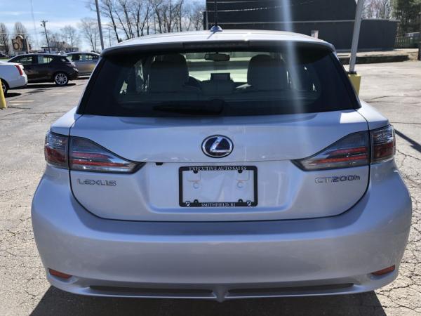 Used 2012 LEXUS CT200H 200