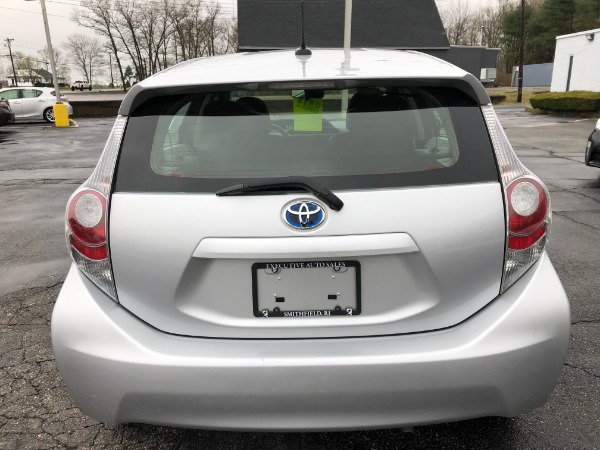 Used 2013 Toyota PRIUS C IV