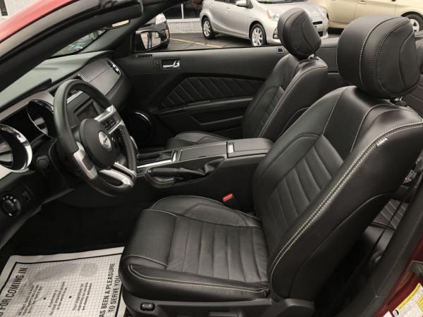 Used 2014 FORD MUSTANG GT GT