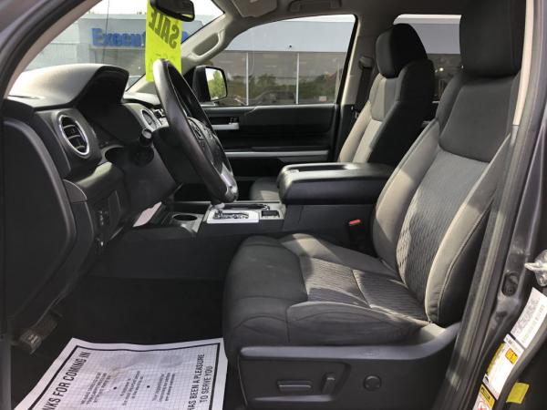 Used 2014 Toyota TUNDRA CREWMAX CREWMAX SR5