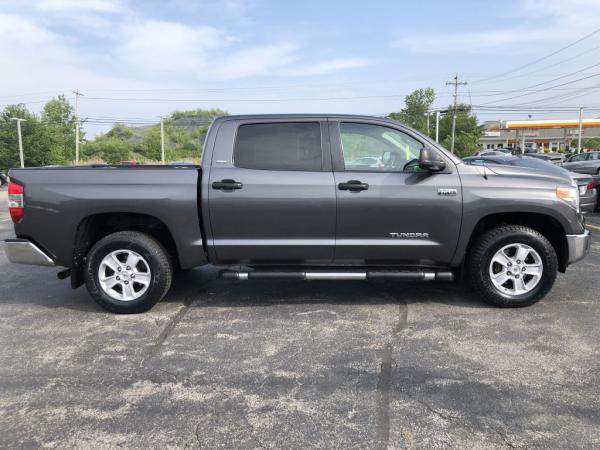 Used 2014 Toyota TUNDRA CREWMAX CREWMAX SR5