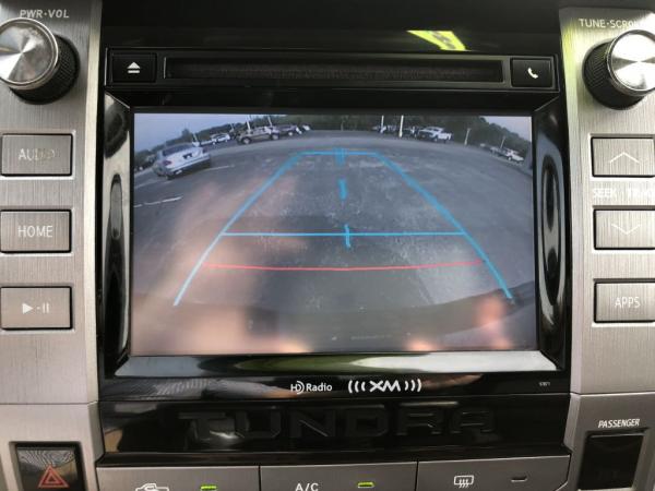 Used 2014 Toyota TUNDRA CREWMAX CREWMAX SR5