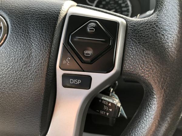 Used 2014 Toyota TUNDRA CREWMAX CREWMAX SR5