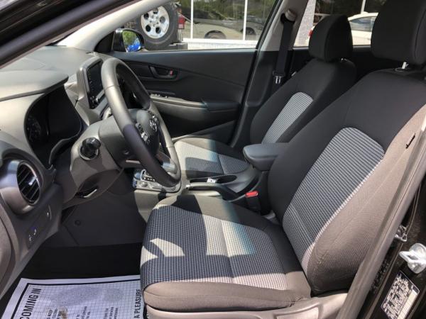 Used 2018 HYUNDAI KONA SEL SEL