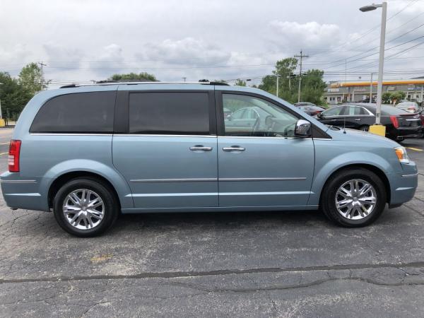 Used 2009 CHRYSLER TOWN COUNTRY LIMITED