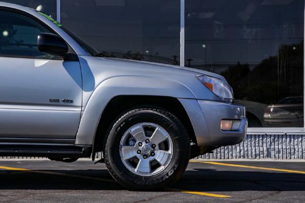 Used 2005 Toyota 4RUNNER SR5 SR5