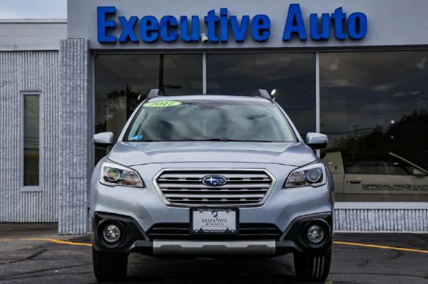 Used 2017 SUBARU OUTBACK 25 LTD 25I LIMITED