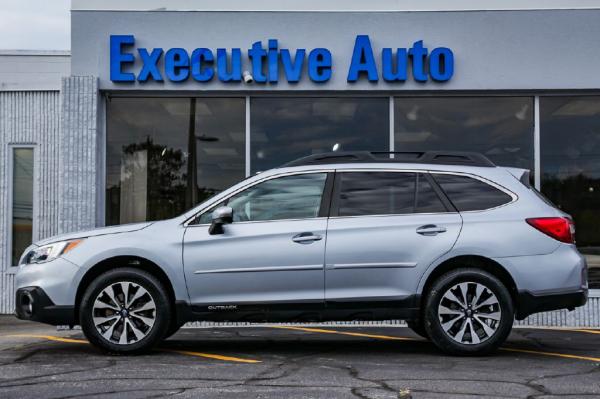 Used 2017 SUBARU OUTBACK 25 LTD 25I LIMITED