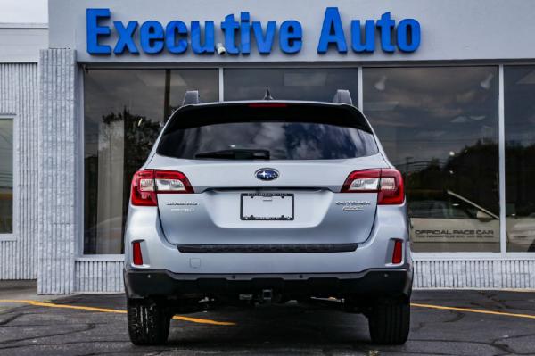 Used 2017 SUBARU OUTBACK 25 LTD 25I LIMITED