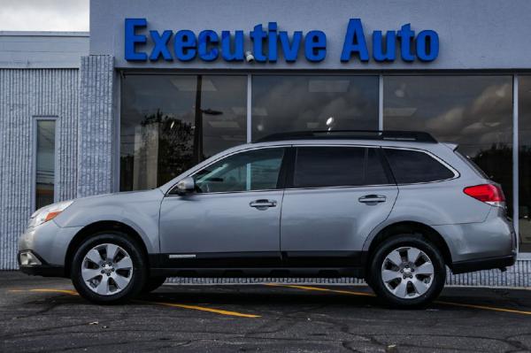 Used 2011 SUBARU OUTBACK 25I PREMIUM