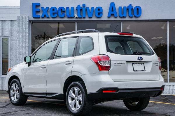 Used 2015 SUBARU FORESTER 25I