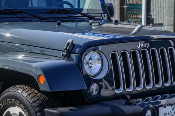 Used 2016 JEEP WRANGLER UNLIMI SAHARA