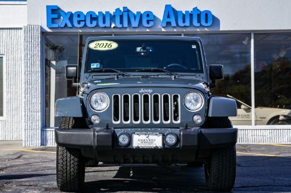 Used 2016 JEEP WRANGLER UNLIMI SAHARA