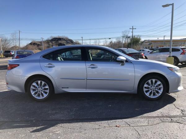 Used 2013 LEXUS ES300H 300H