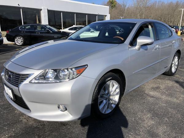 Used 2013 LEXUS ES300H 300H