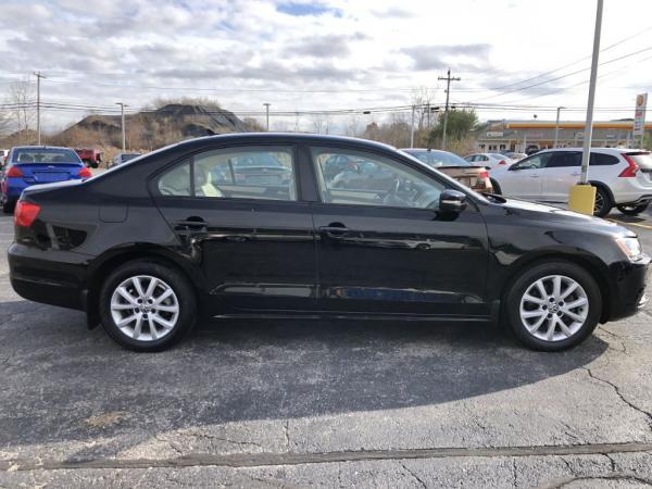 Used 2012 VOLKSWAGEN JETTA SE SE