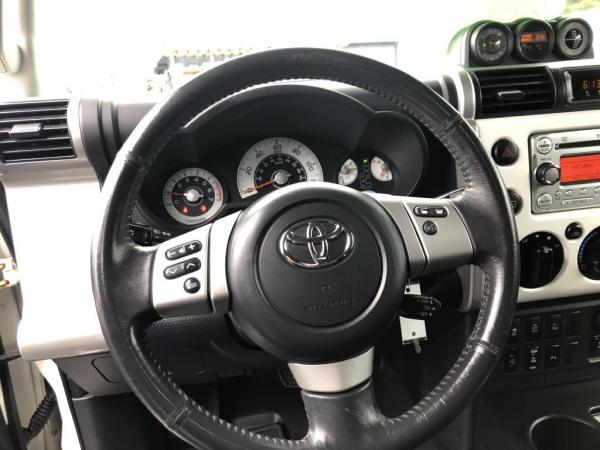 Used 2011 Toyota FJ CRUISER SUV