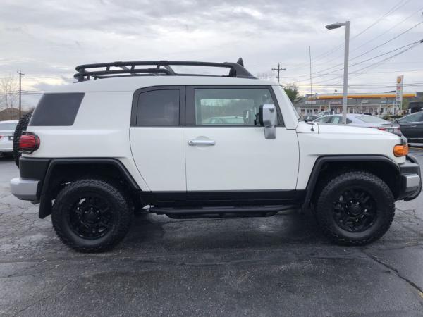 Used 2011 Toyota FJ CRUISER SUV