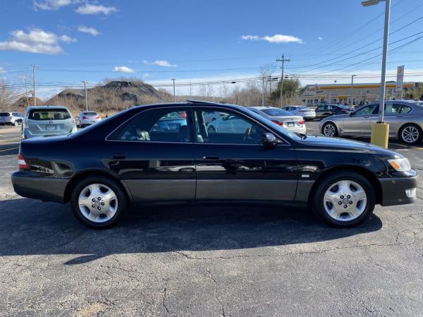 Used 2000 LEXUS ES300 300