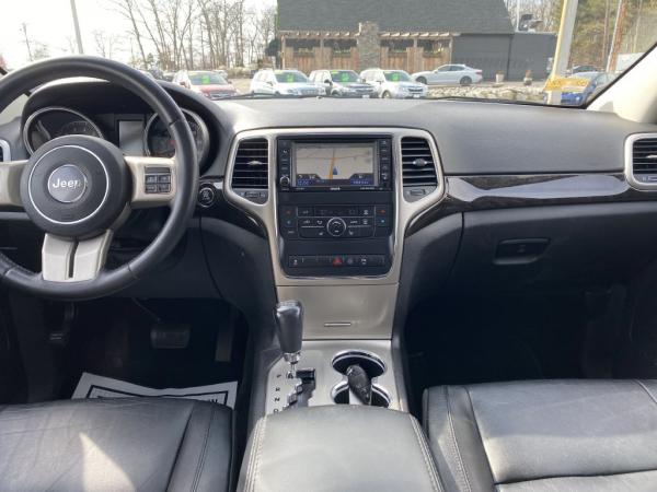 Used 2012 JEEP GRAND CHEROKEE LAREDO