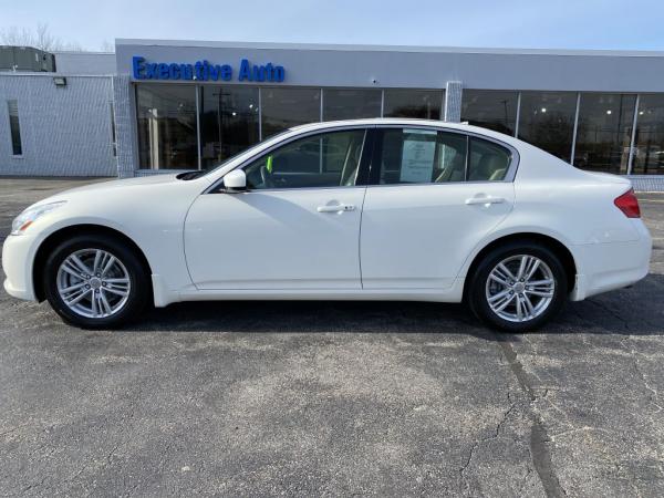 Used 2011 INFINITI G37X