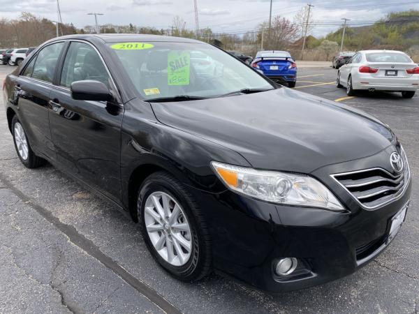 Used 2011 Toyota CAMRY XLE BASE