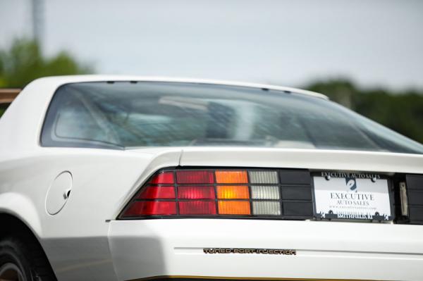 Used 1985 CHEVROLET CAMARO IROC IROC