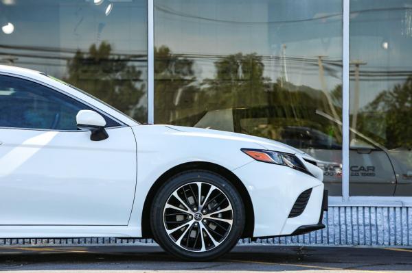 Used 2018 Toyota CAMRY SE L