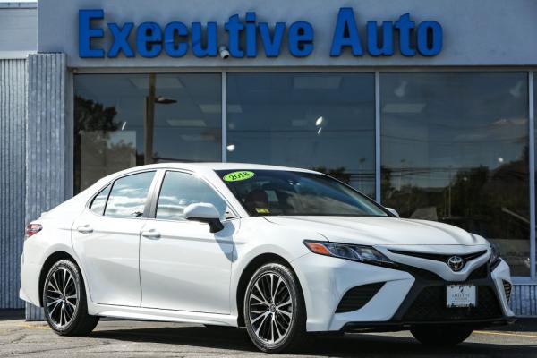 Used 2018 Toyota CAMRY SE L