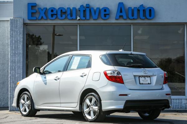 Used 2009 Toyota COROLLA MATRIX S