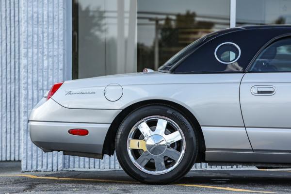 Used 2004 FORD THUNDERBIRD