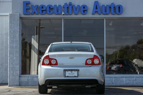 Used 2009 CHEVROLET MALIBU LTZ LTZ