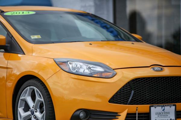 Used 2013 FORD FOCUS ST ST