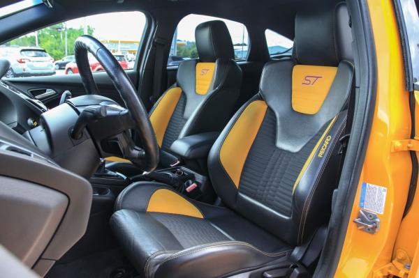 Used 2013 FORD FOCUS ST ST