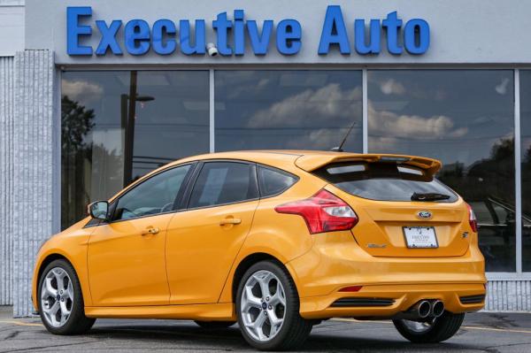 Used 2013 FORD FOCUS ST ST