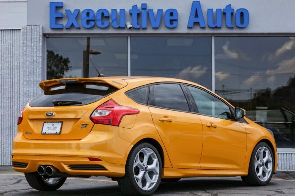 Used 2013 FORD FOCUS ST ST