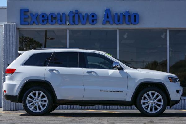 Used 2017 JEEP GRAND CHEROKEE LIMITED