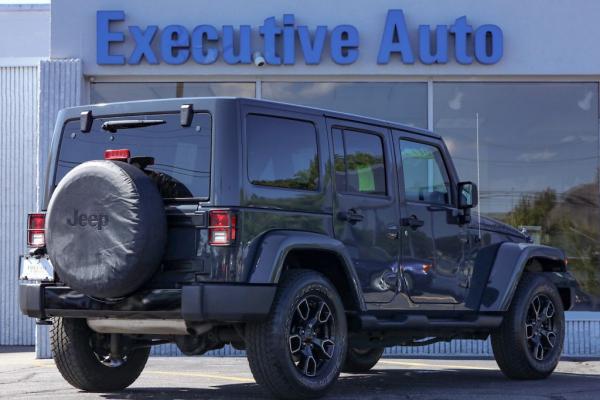 Used 2017 JEEP WRANGLER UNLIMI SAHARA