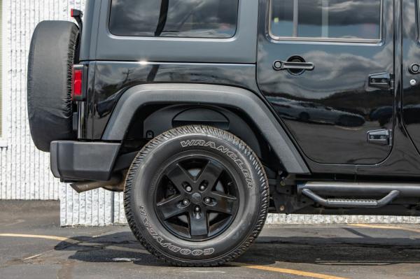 Used 2018 JEEP WRANGLER UNLIMI SPORT