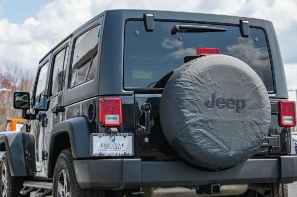 Used 2018 JEEP WRANGLER UNLIMI SPORT