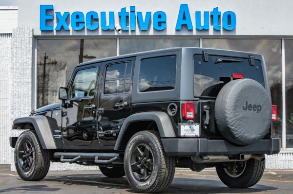 Used 2018 JEEP WRANGLER UNLIMI SPORT