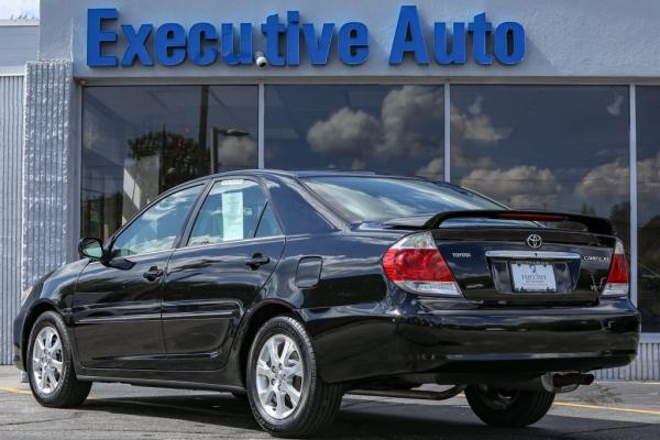 Used 2005 Toyota CAMRY XLE XLE